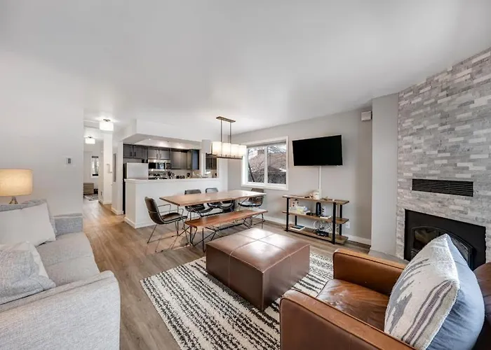 2401 Pitchfork Appartement *